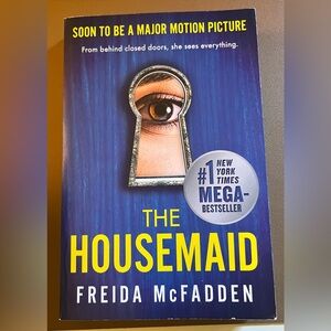 The Housemaid by Freida McFadden Book